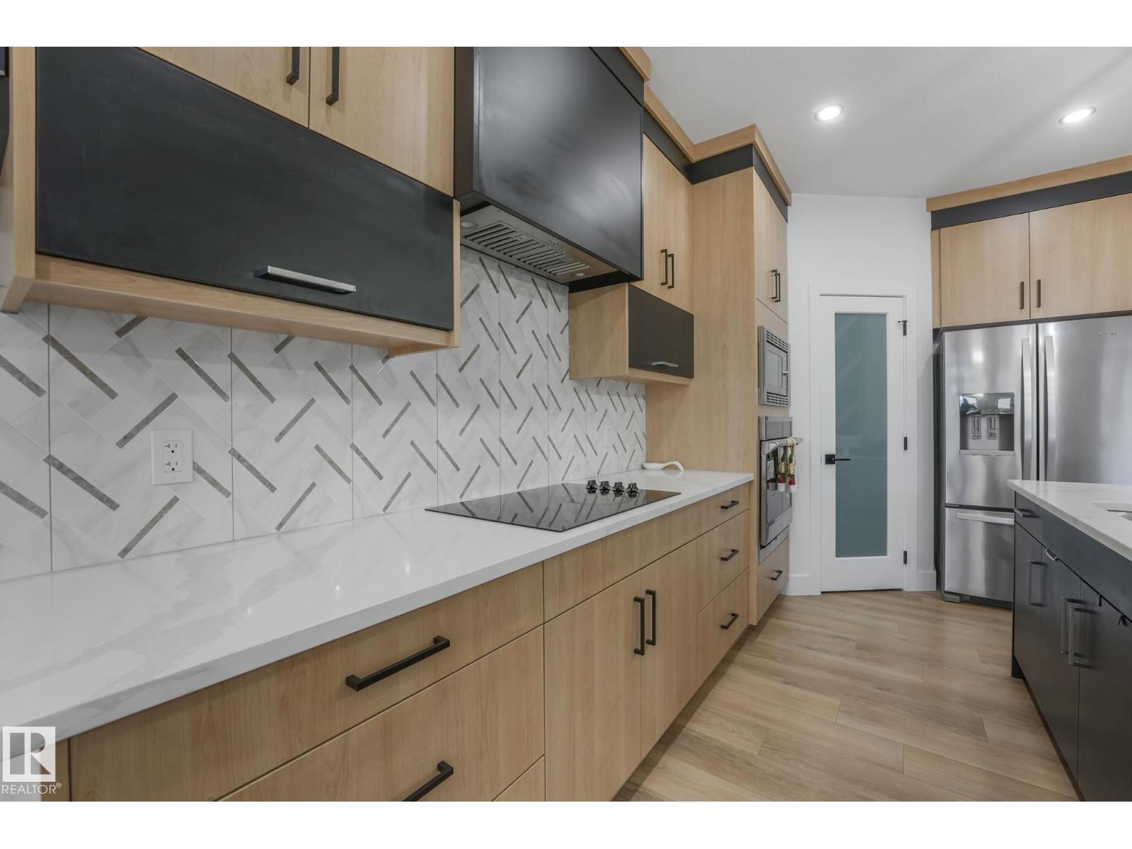 16819 48 ST NW, Edmonton