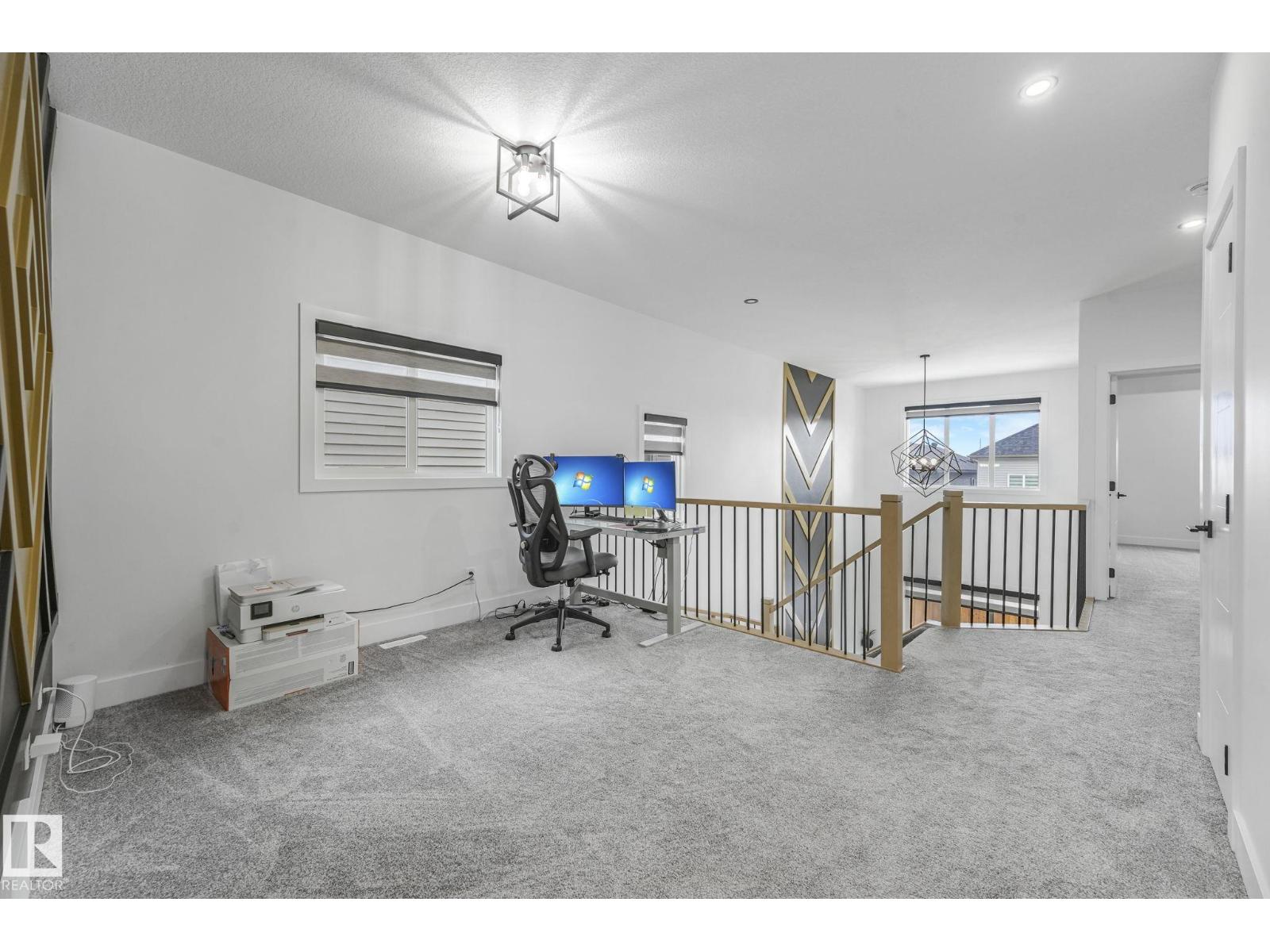 16819 48 ST NW, Edmonton