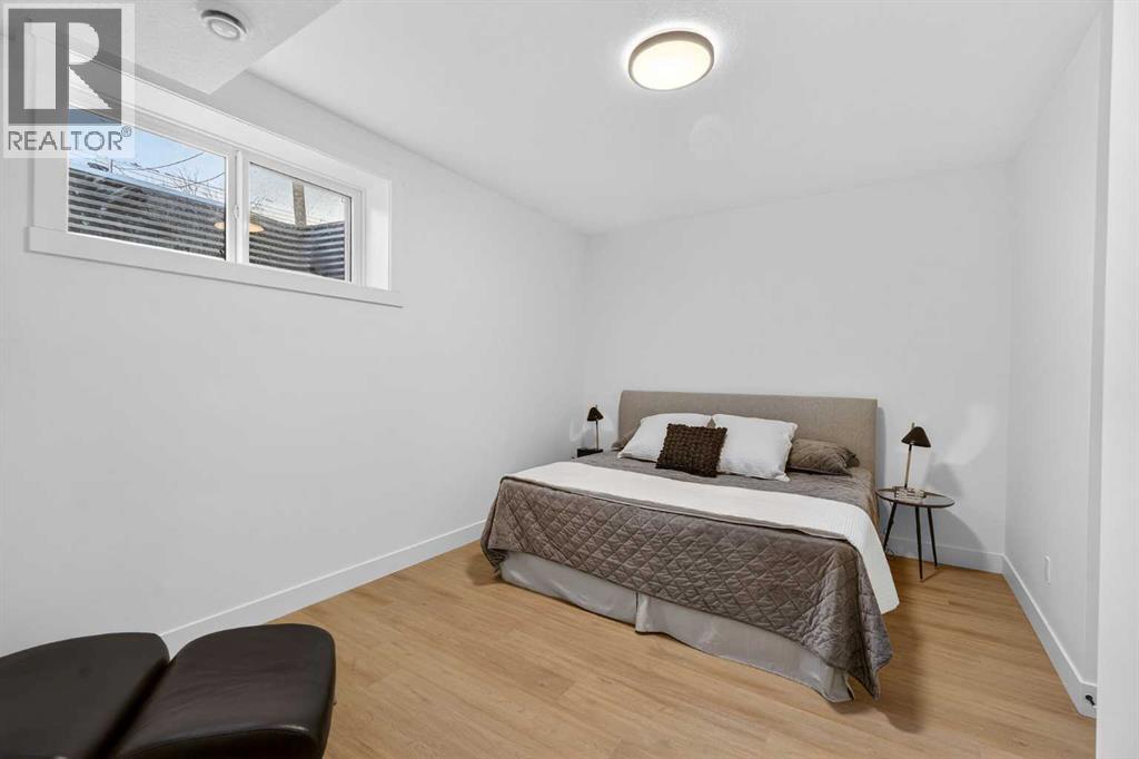 Single Family House for Sale in B  Avenue NW Capitol Hill Calgary 