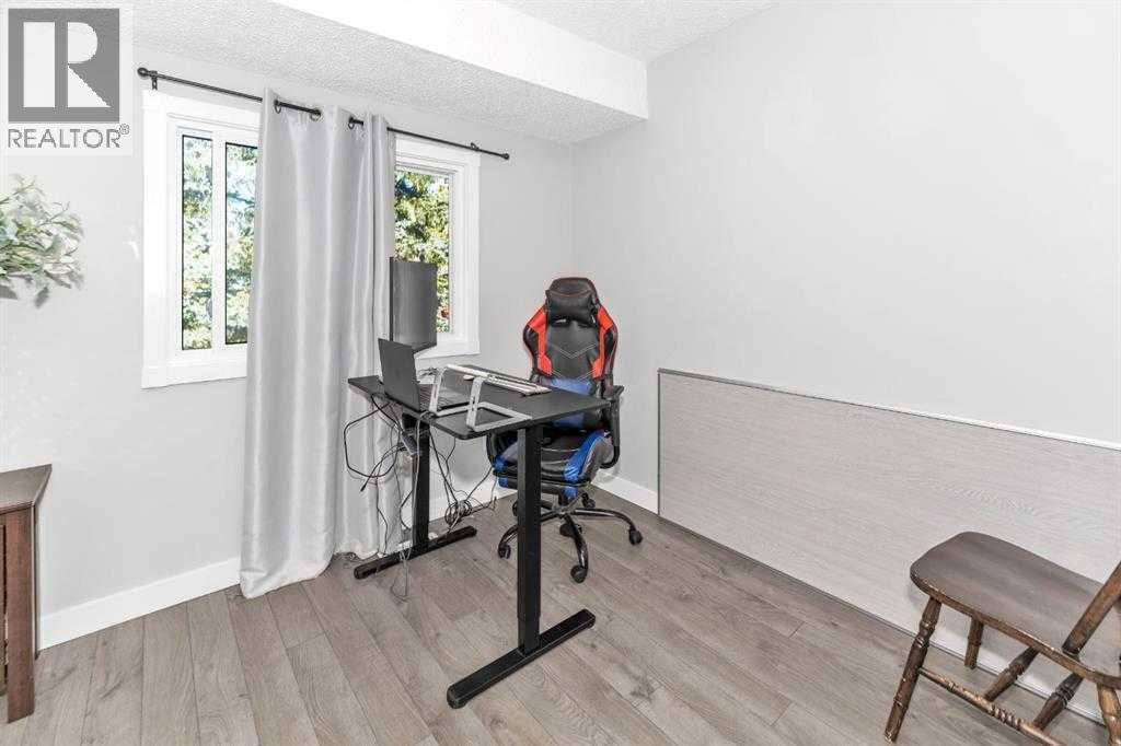 Single Family House for Sale in   Ranchview Drive NW Ranchlands Calgary 