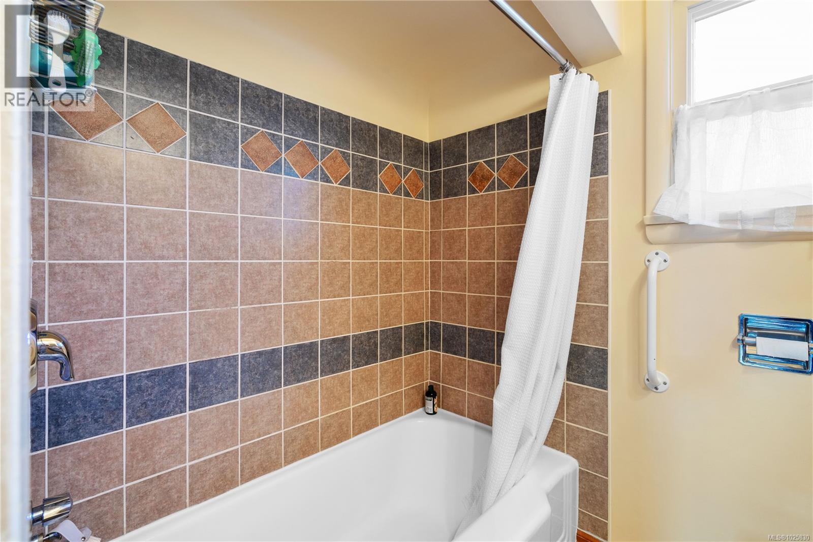  4029 Carey Road, Saanich