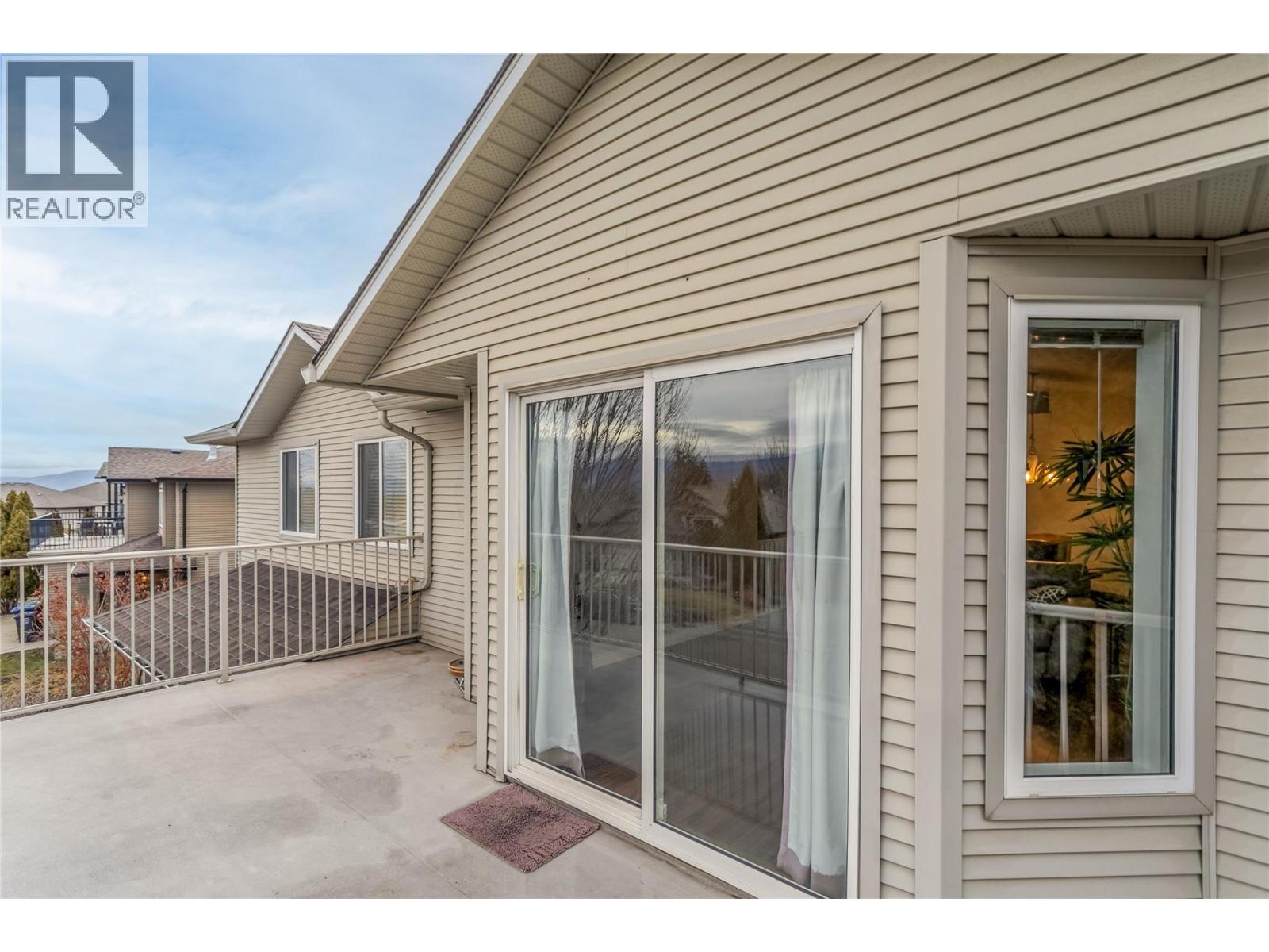  1490 Feedham Avenue, Kelowna