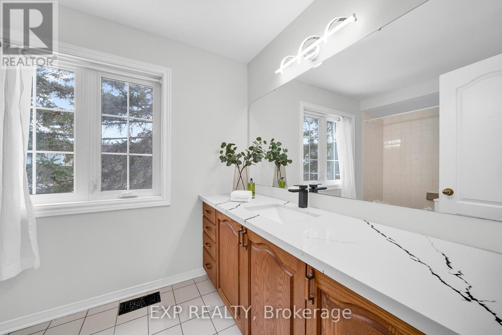 14 SANDCLIFFE TERRACE - 31