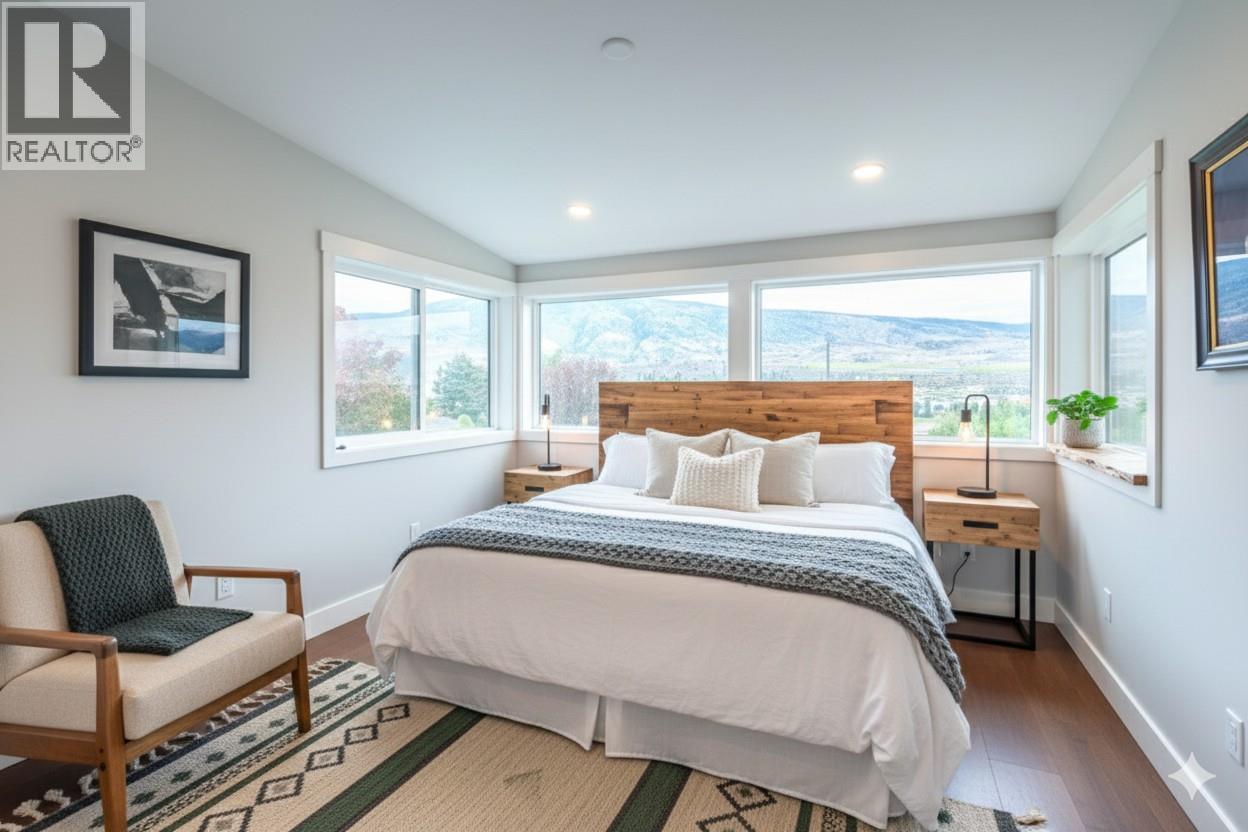 6521 BELLEVUE Drive, Oliver