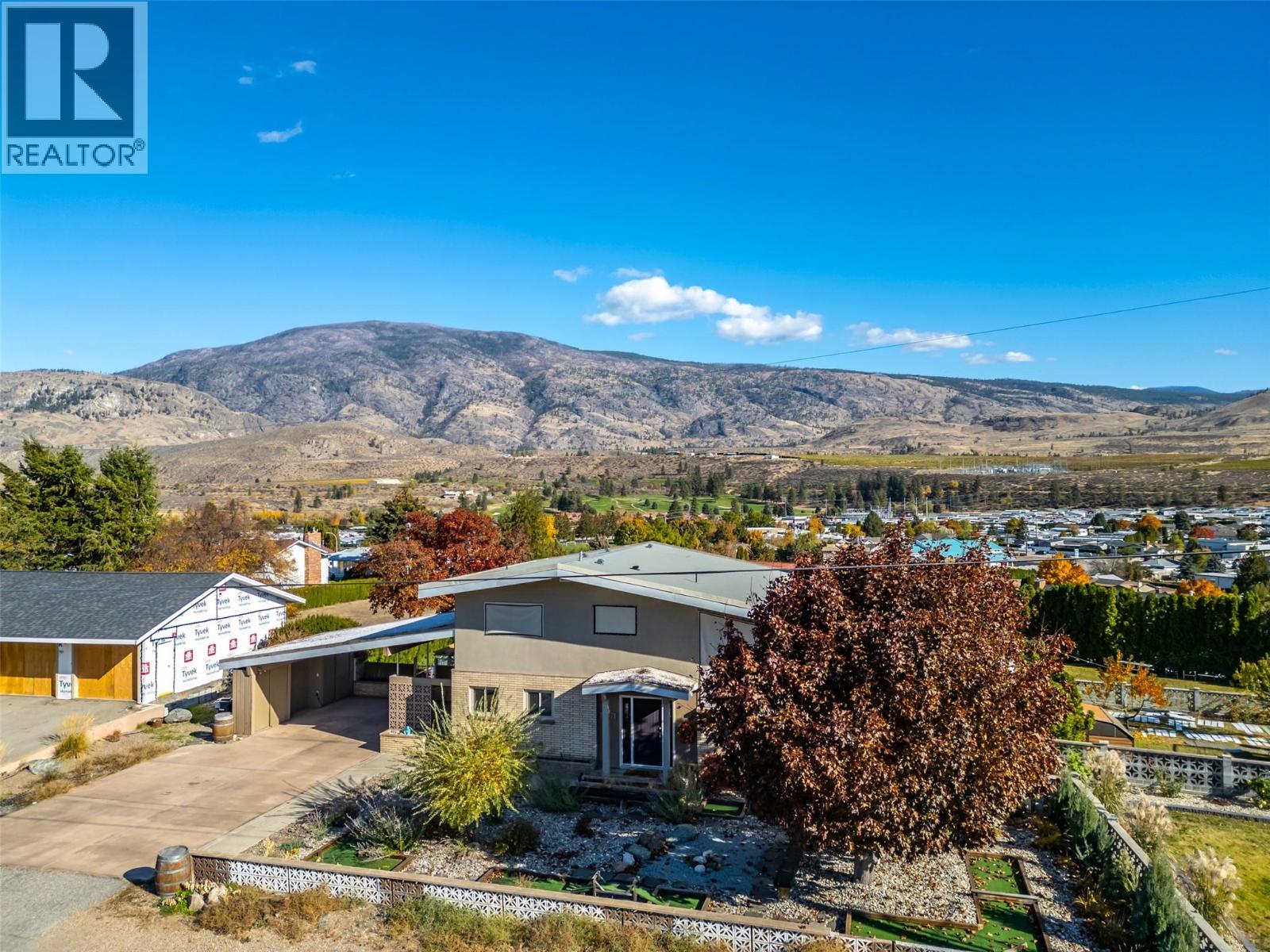 6521 BELLEVUE Drive, Oliver