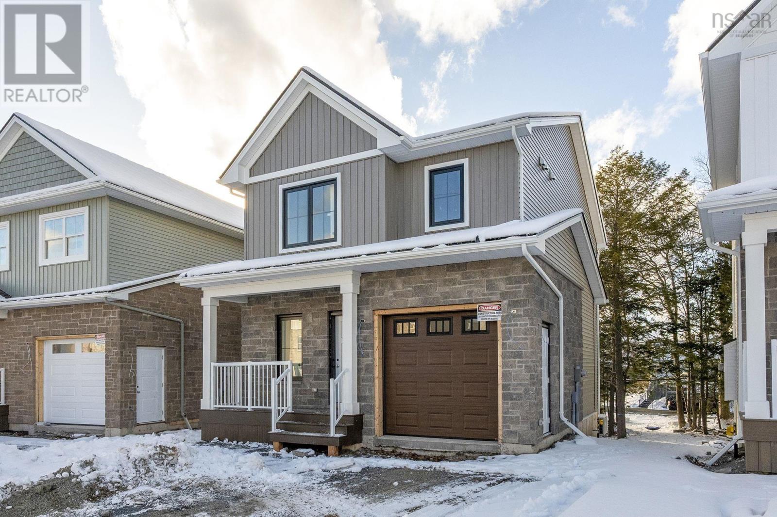 Property 2 of 5 of PC-42 29 Pearlgarden Close