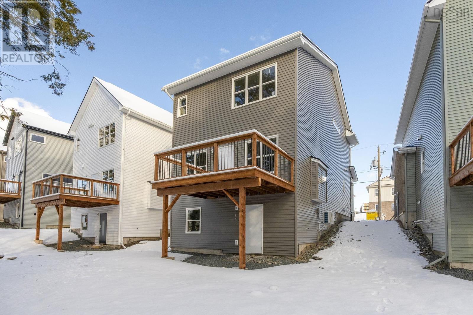 Property 3 of 5 of PC-42 29 Pearlgarden Close