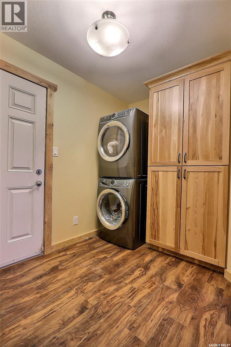 960 BOUNDARY ROAD - 14