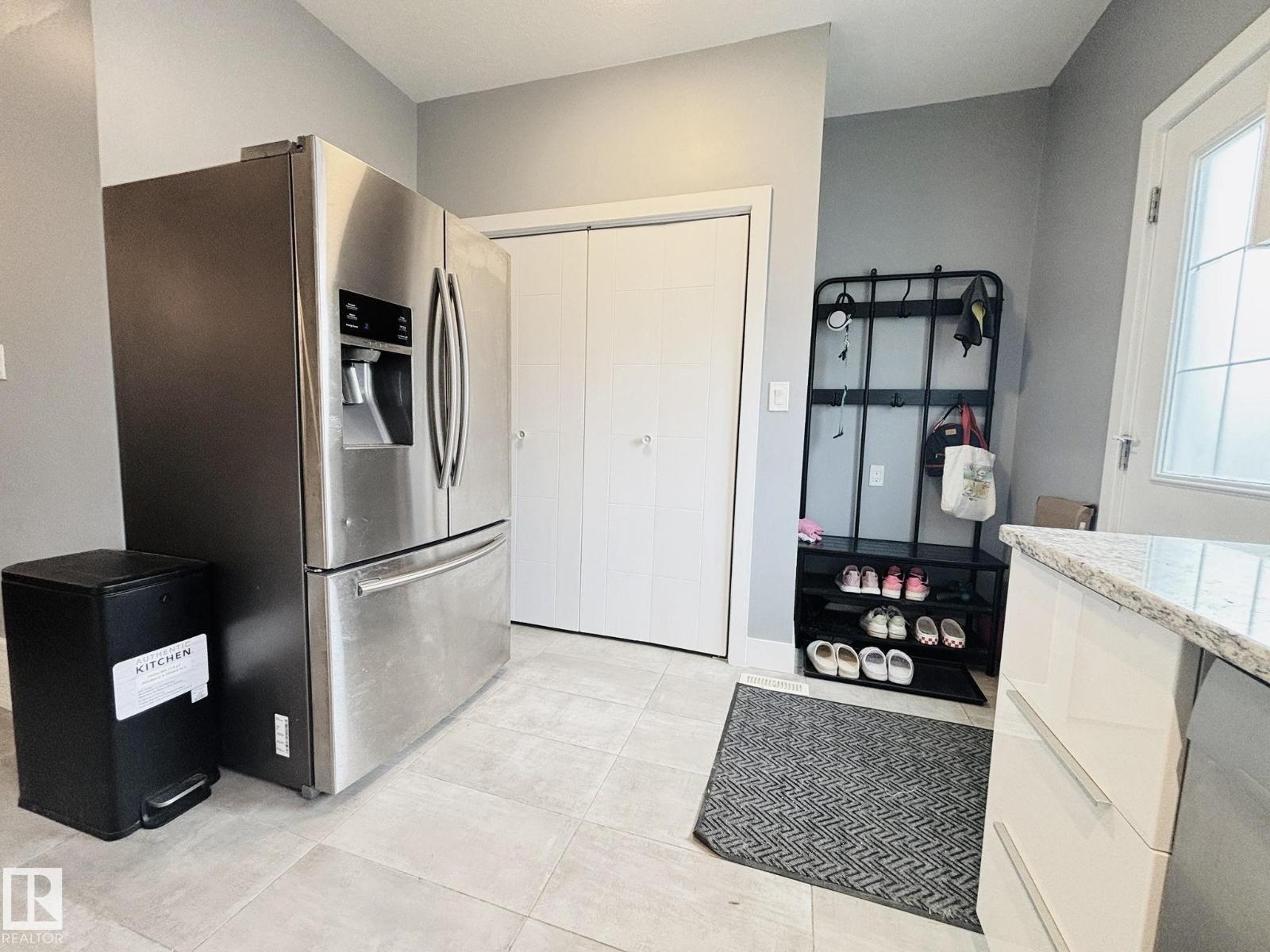 11916 89 ST NW, Edmonton