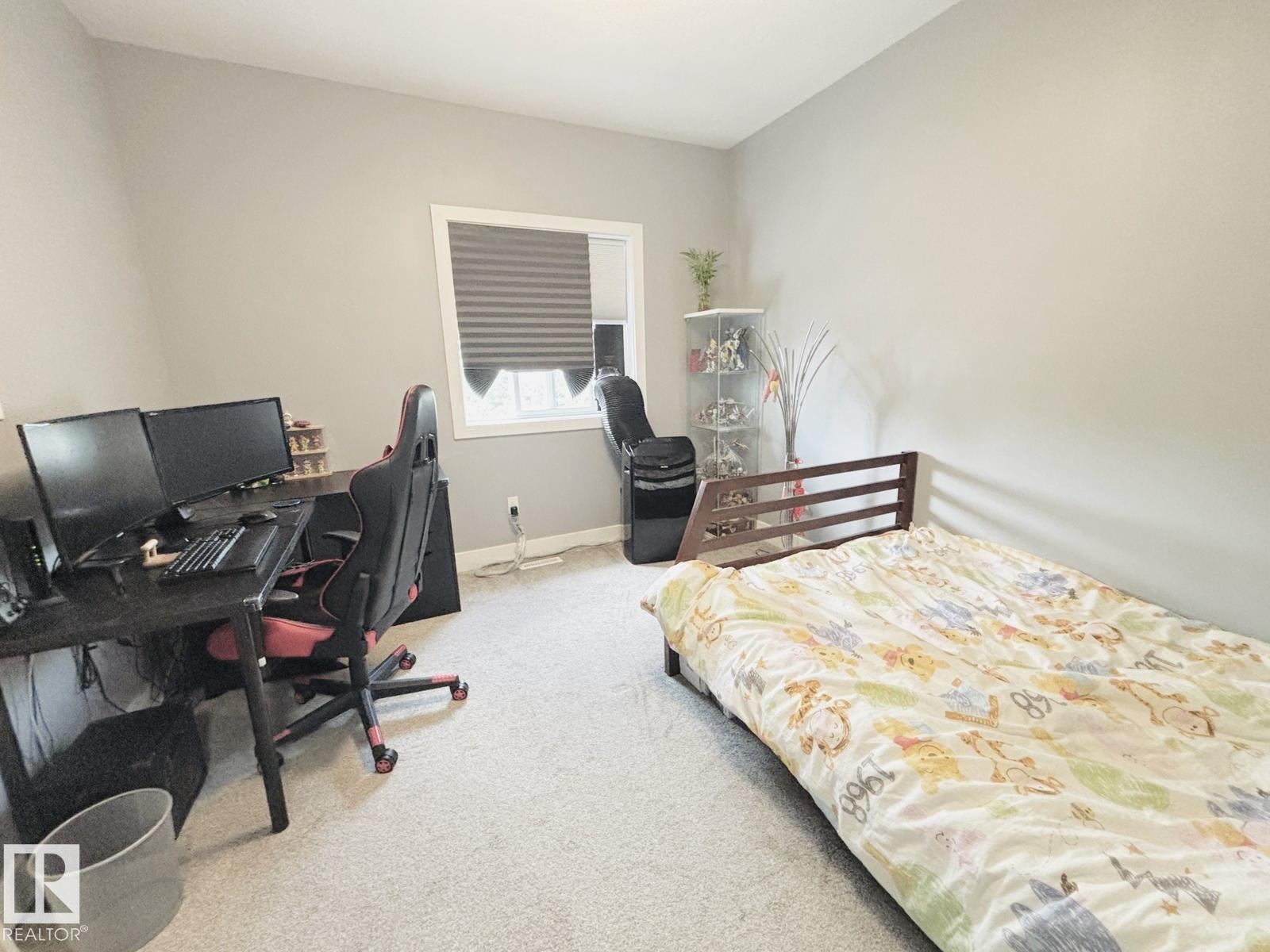 11916 89 ST NW, Edmonton