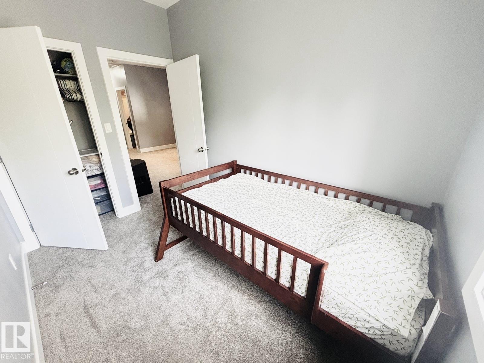 11916 89 ST NW, Edmonton