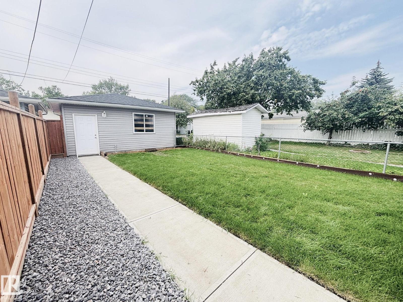 11916 89 ST NW, Edmonton