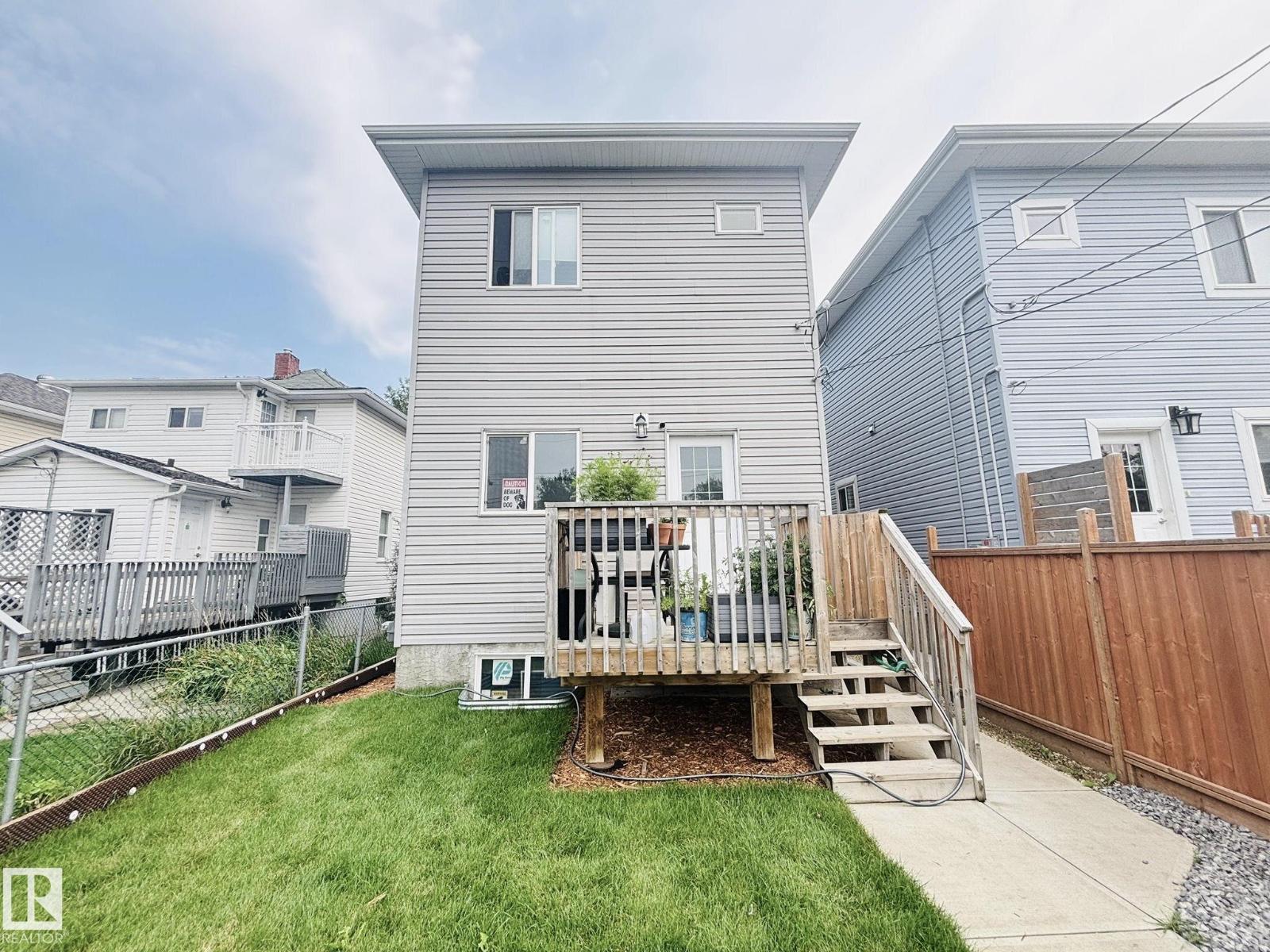 11916 89 ST NW, Edmonton