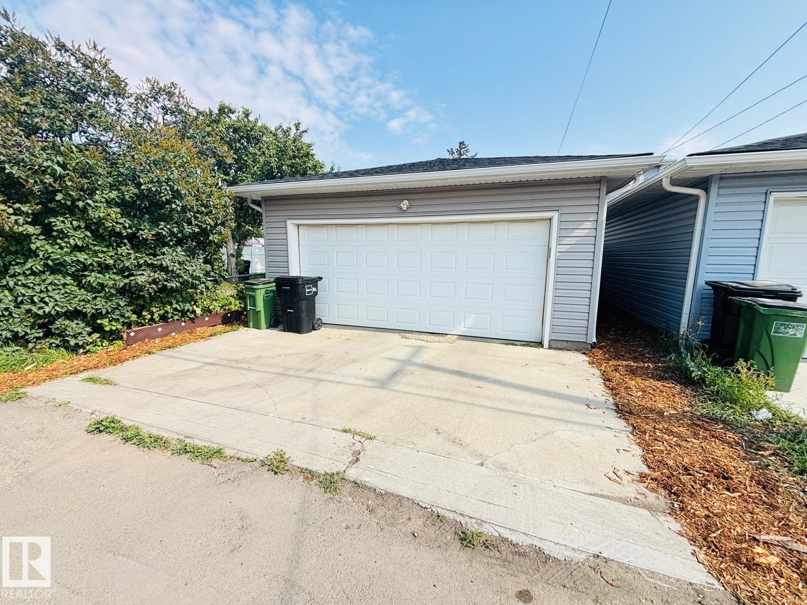 11916 89 ST NW, Edmonton