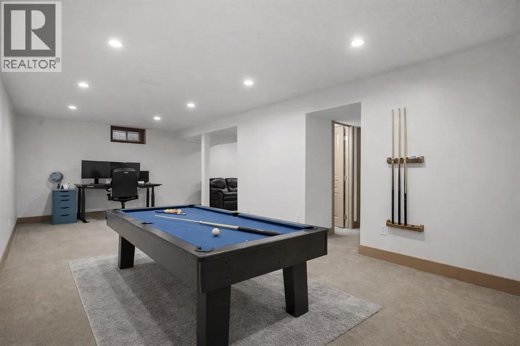 Single Family House for Sale in  Lake Fraser Place SE Lake Bonavista Calgary 