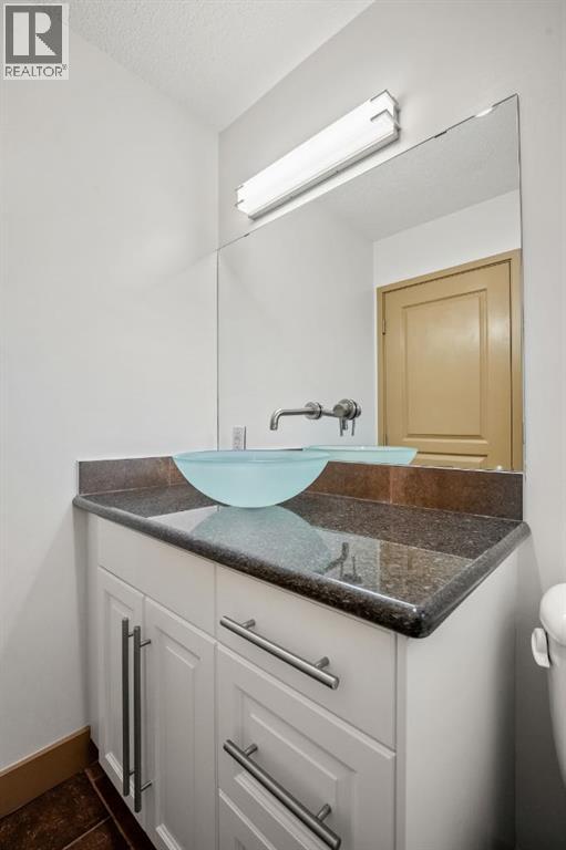 Single Family House for Sale in  Lake Fraser Place SE Lake Bonavista Calgary 