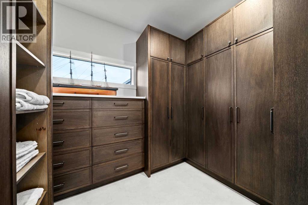 Single Family House for Sale in   Avenue SW Altadore Calgary 