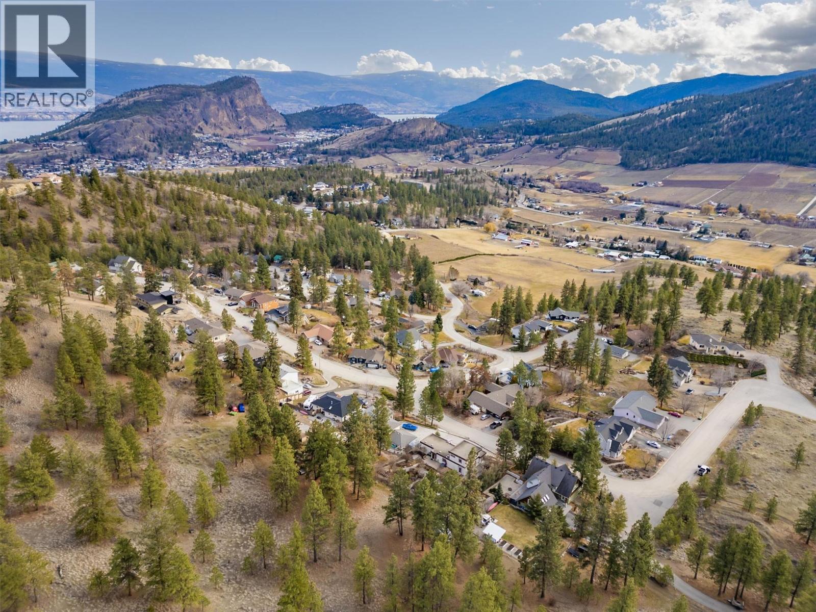 13411 Hermiston Drive, Summerland