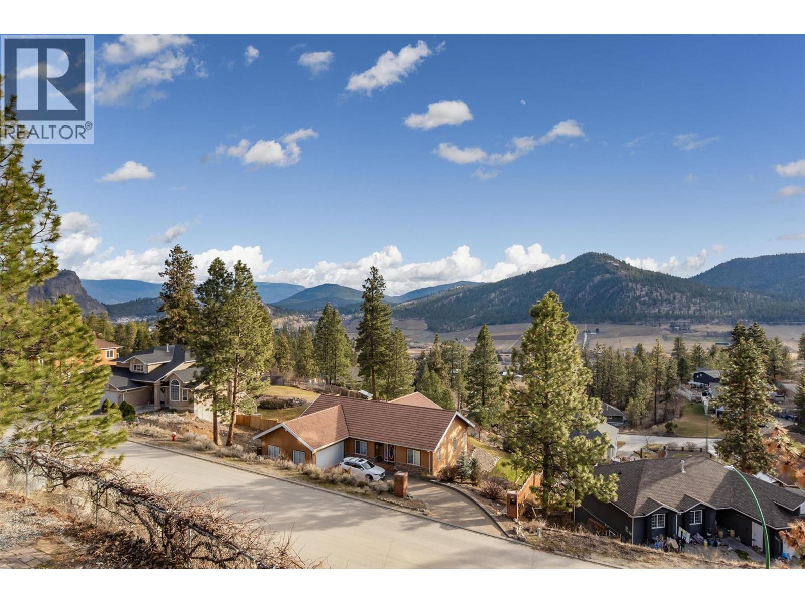 13411 Hermiston Drive, Summerland