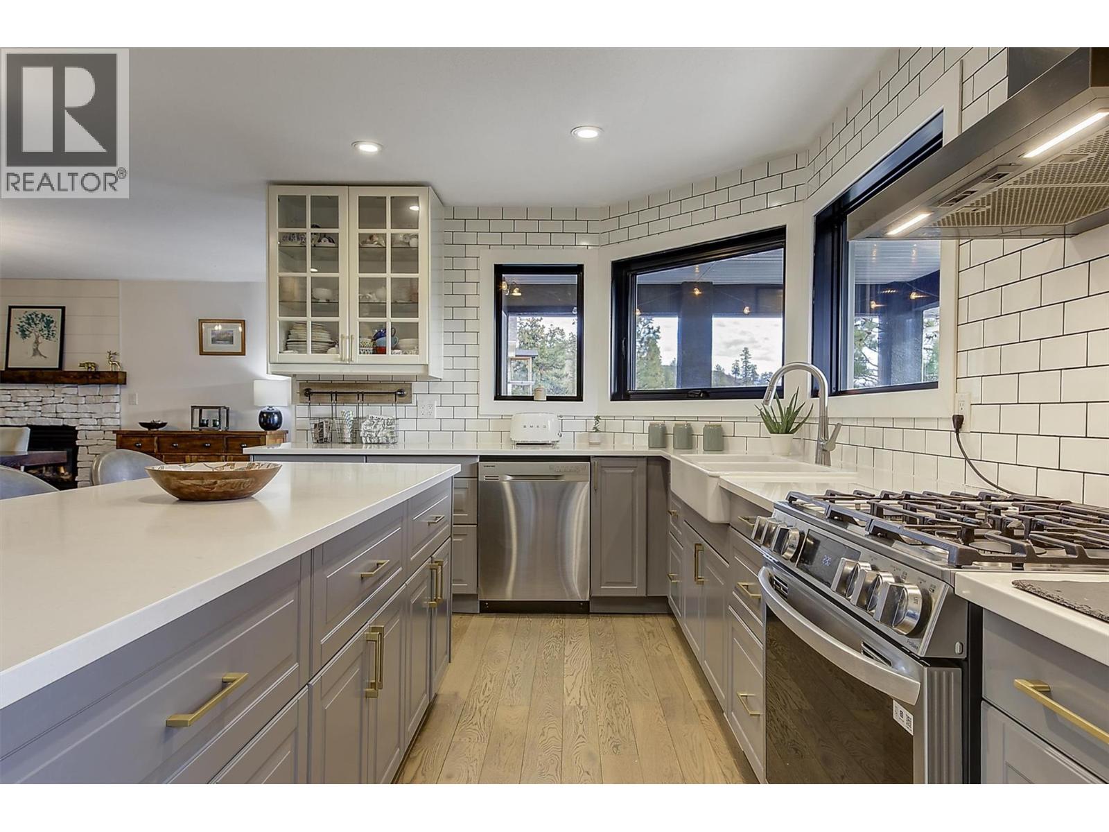 13411 Hermiston Drive, Summerland