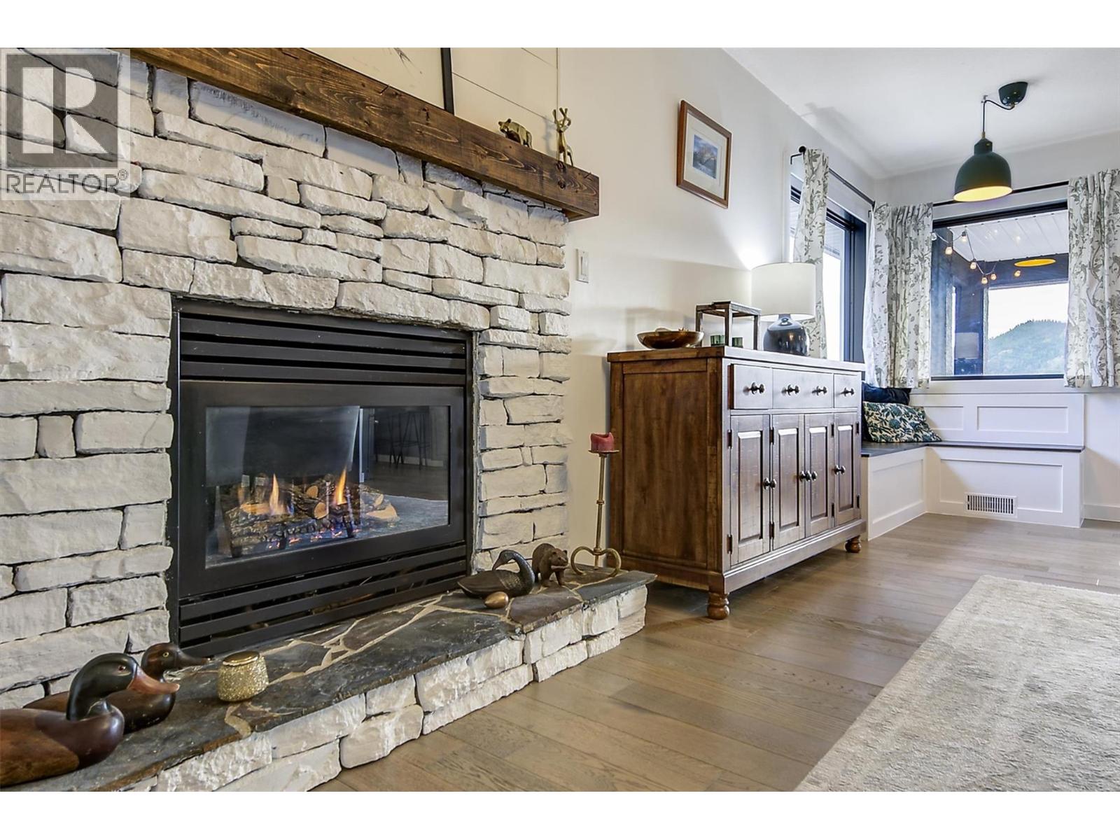 13411 Hermiston Drive, Summerland