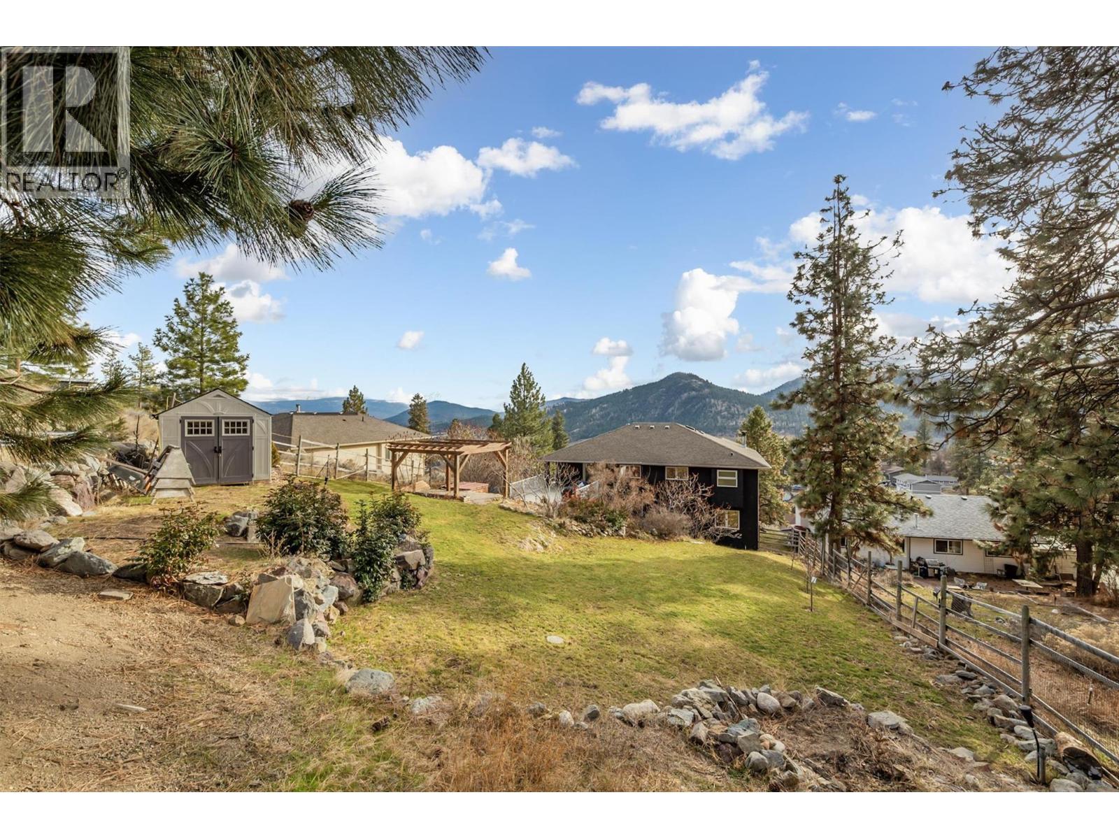 13411 Hermiston Drive, Summerland