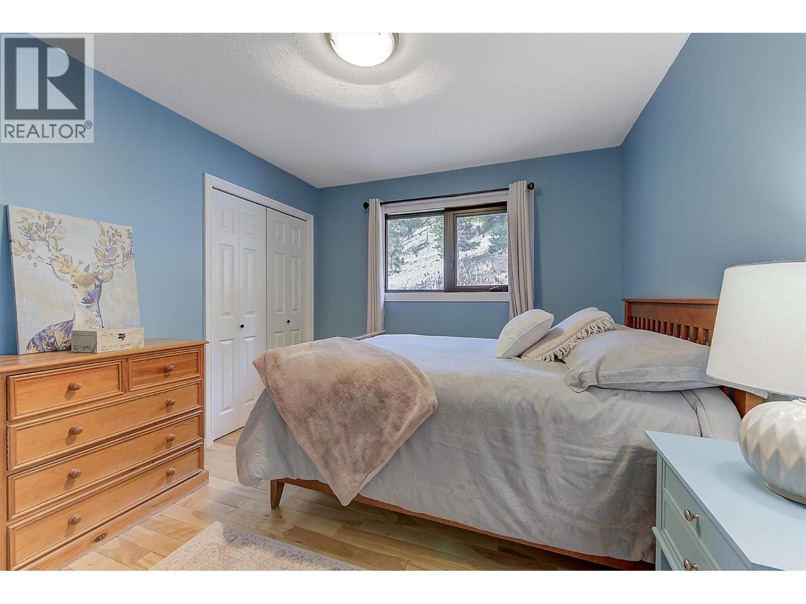 13411 Hermiston Drive, Summerland