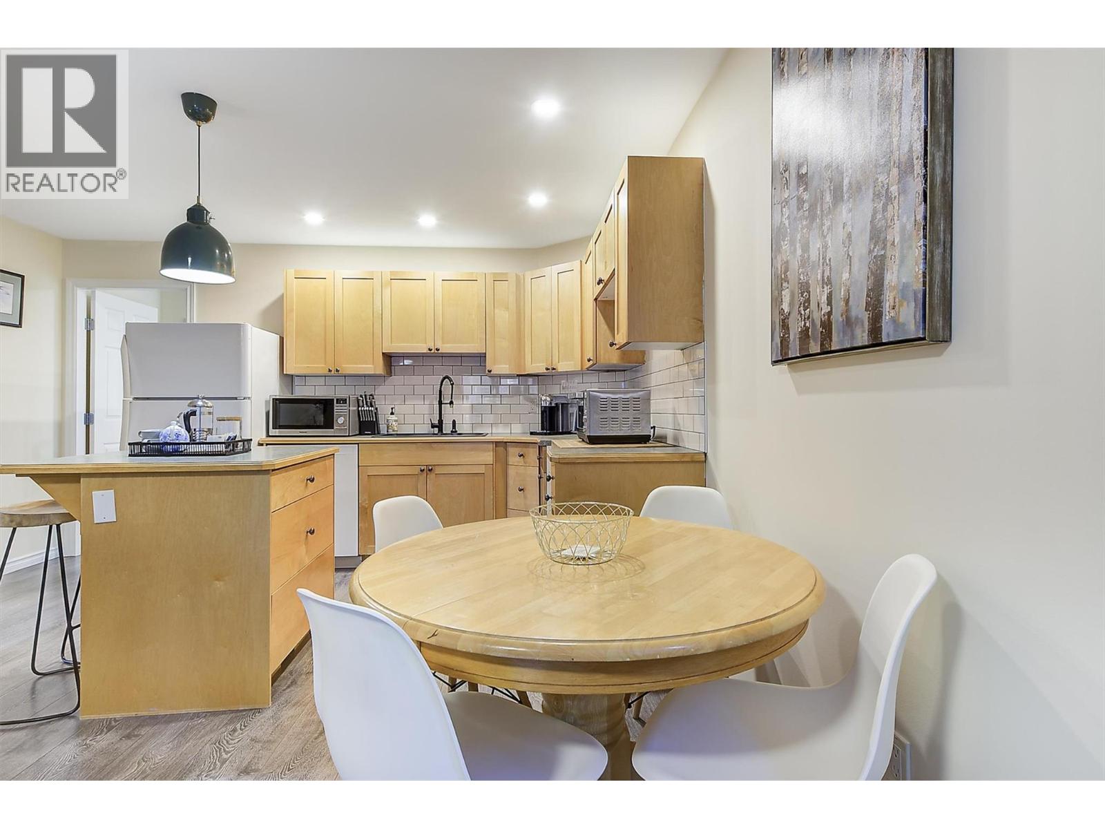 13411 Hermiston Drive, Summerland