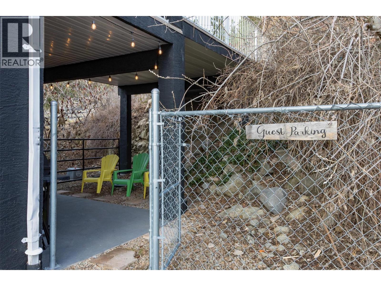 13411 Hermiston Drive, Summerland