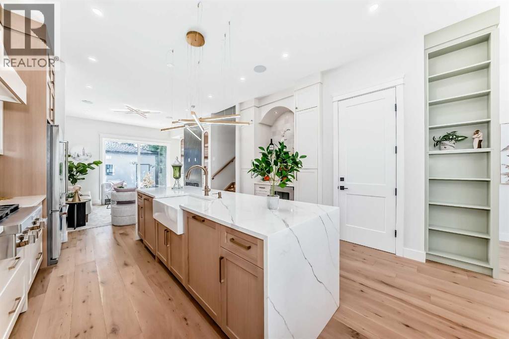 Single Family House for Sale in   Avenue SW Richmond Calgary 