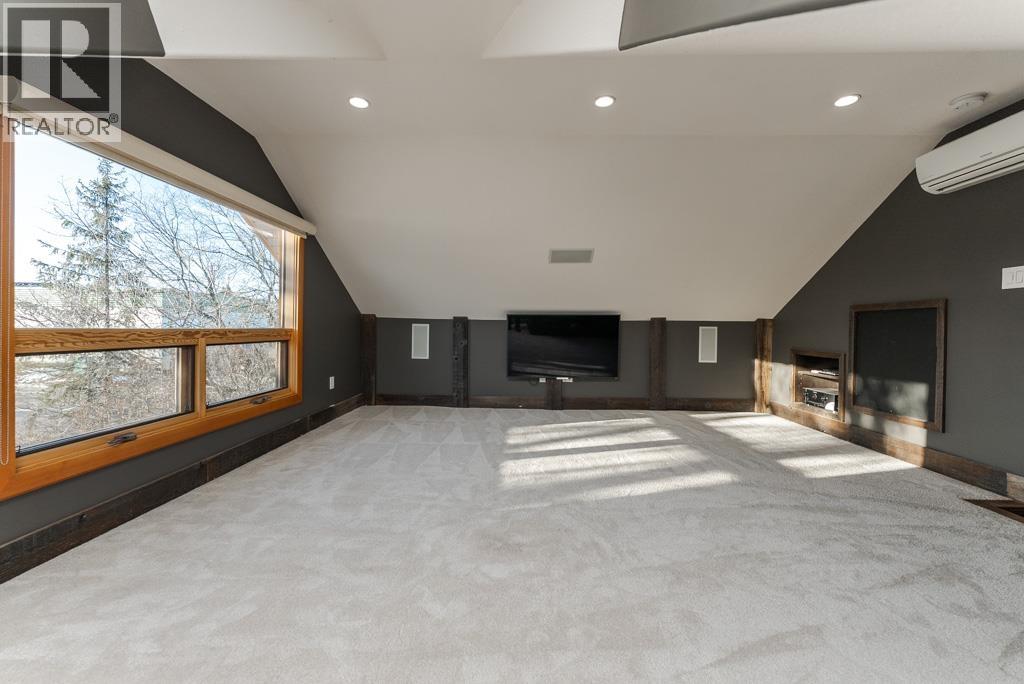 794 WINNIPEG STREET, Prince George