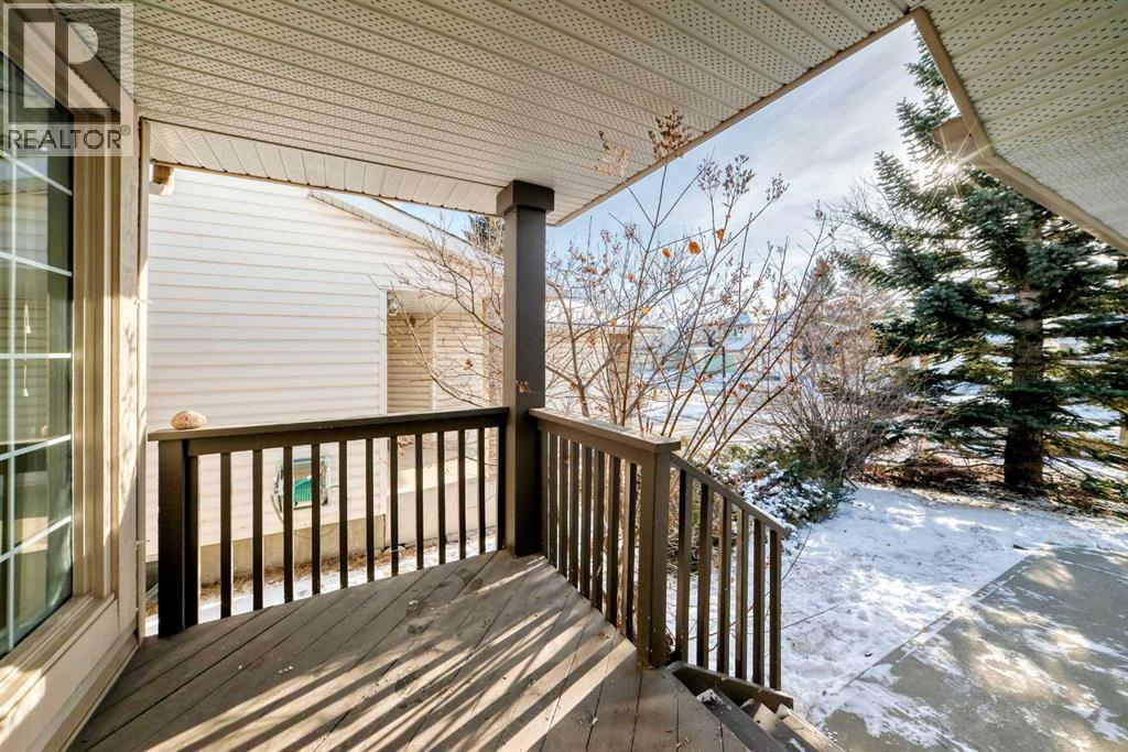 Single Family House 4 Level for Sale in  Hidden Valley Drive NW Hidden Valley Calgary 