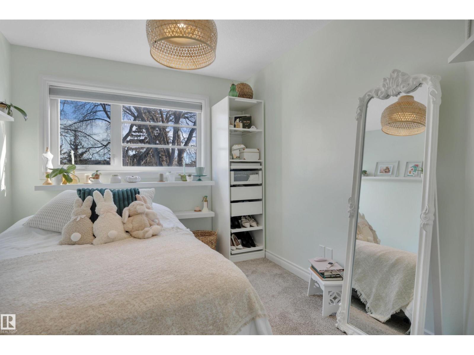 11234 105 ST NW, Edmonton