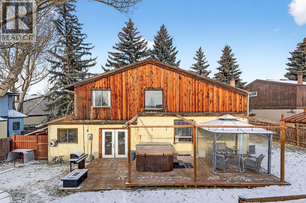 Single Family House for Sale in  Ranchview Crescent NW Ranchlands Calgary 