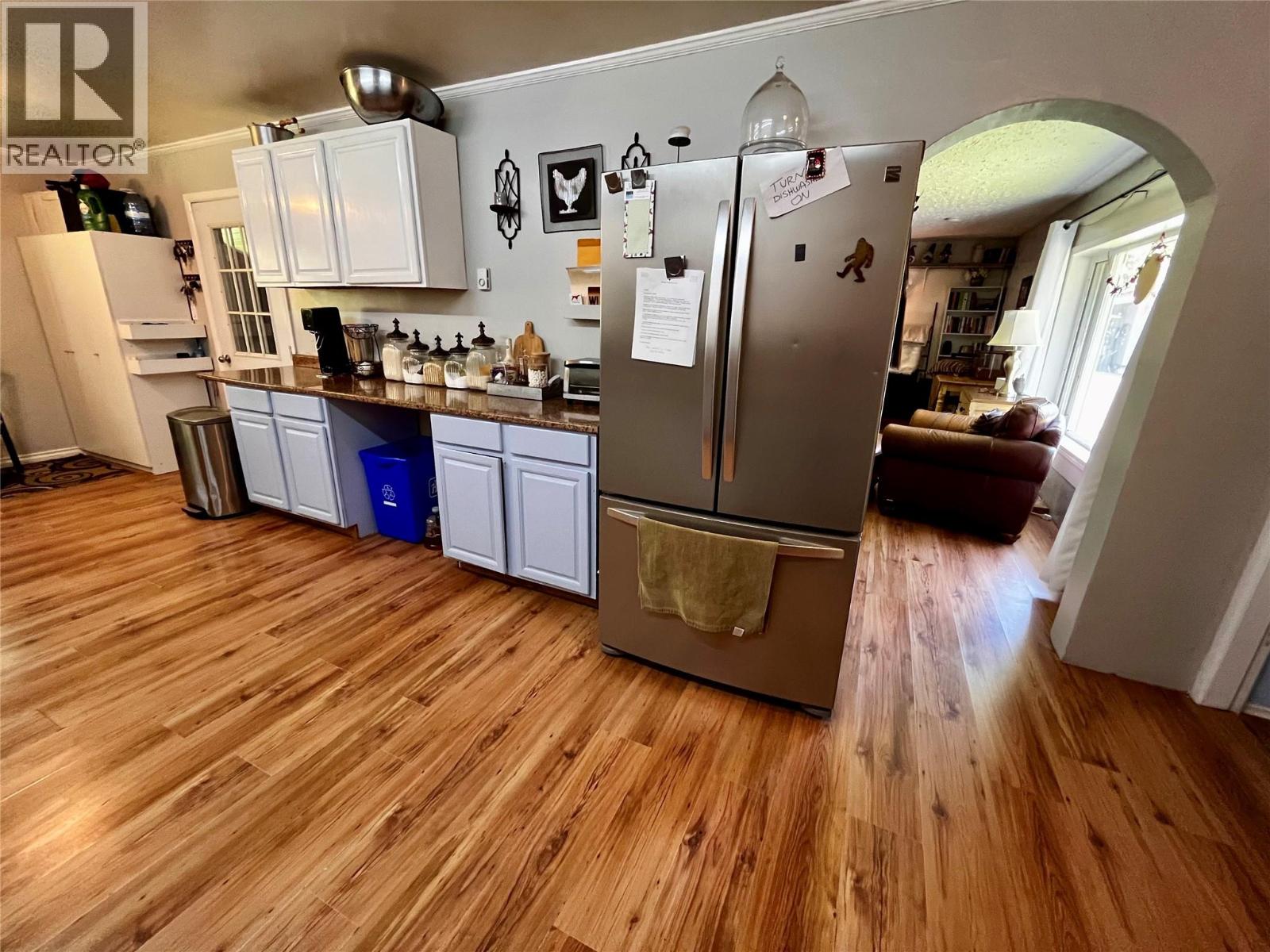 1701 Highway 23 Highway, Nakusp