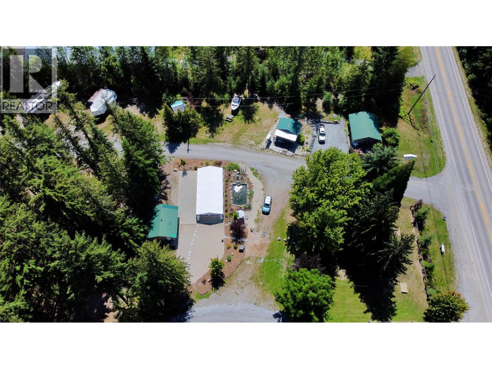 1701 Highway 23 Highway, Nakusp