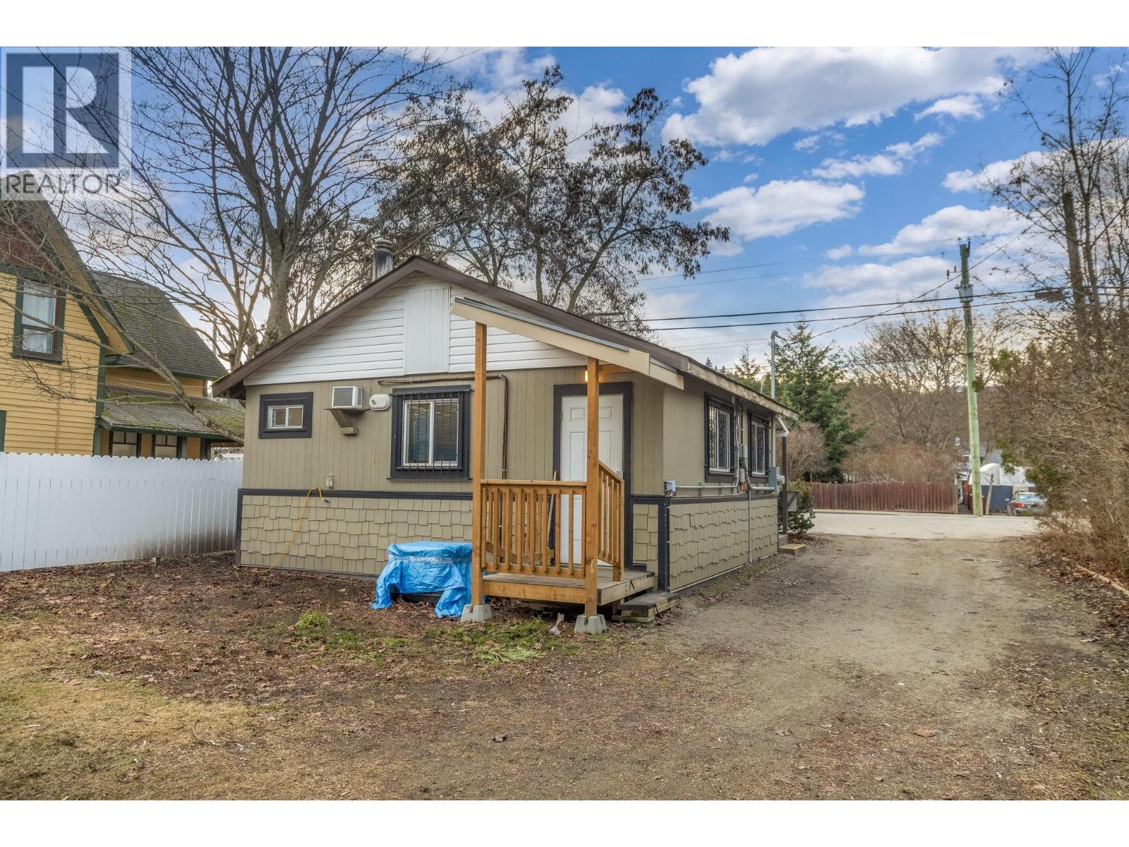  7310 50 Street, Salmon Arm