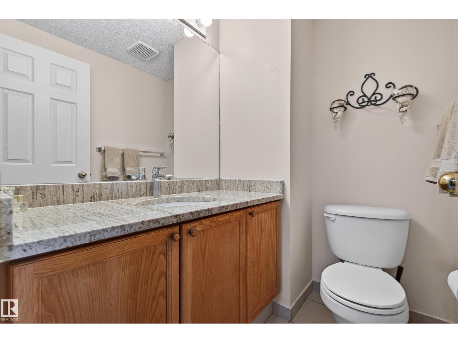 6840 159A AV NW, Edmonton