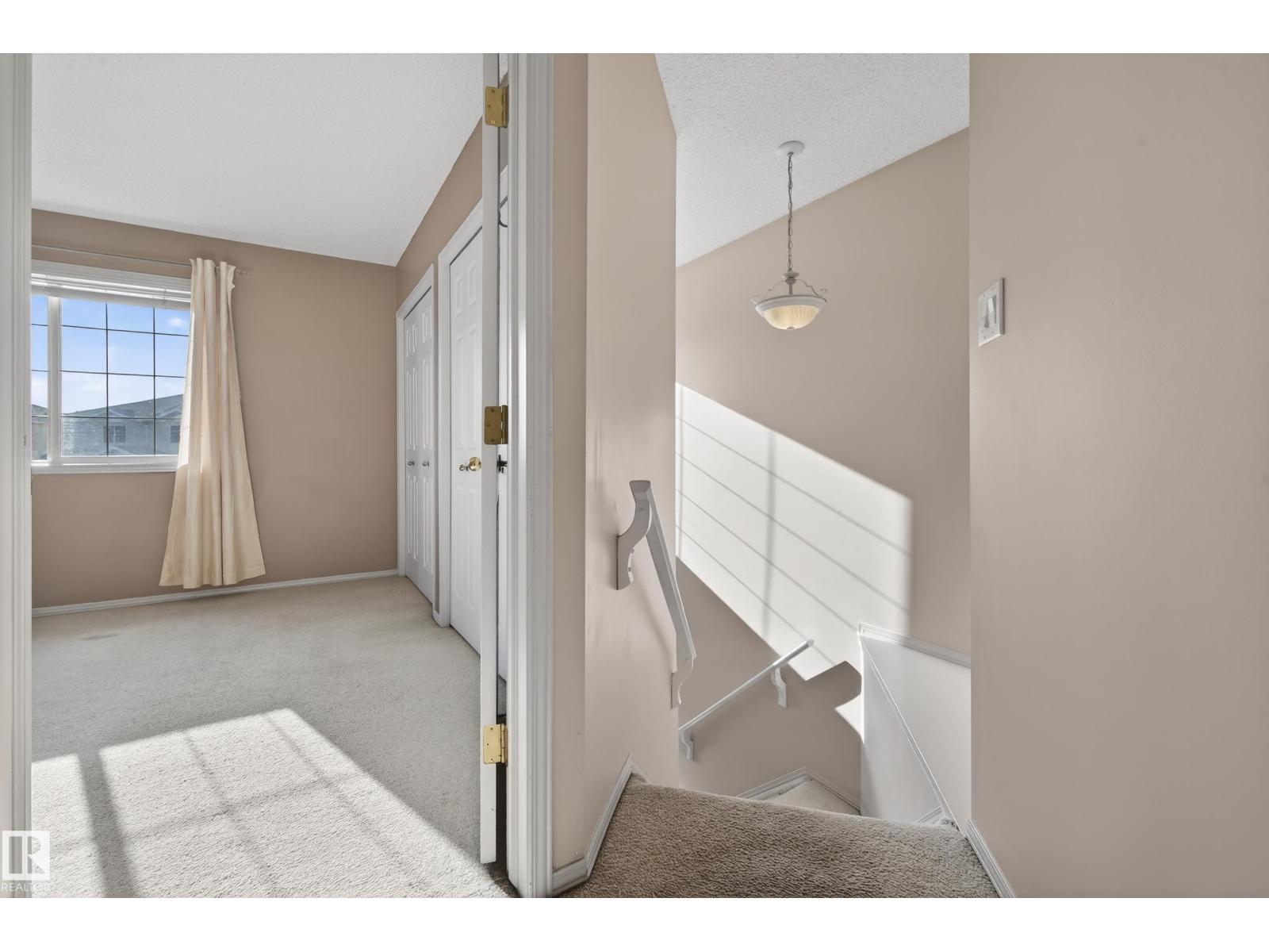 6840 159A AV NW, Edmonton