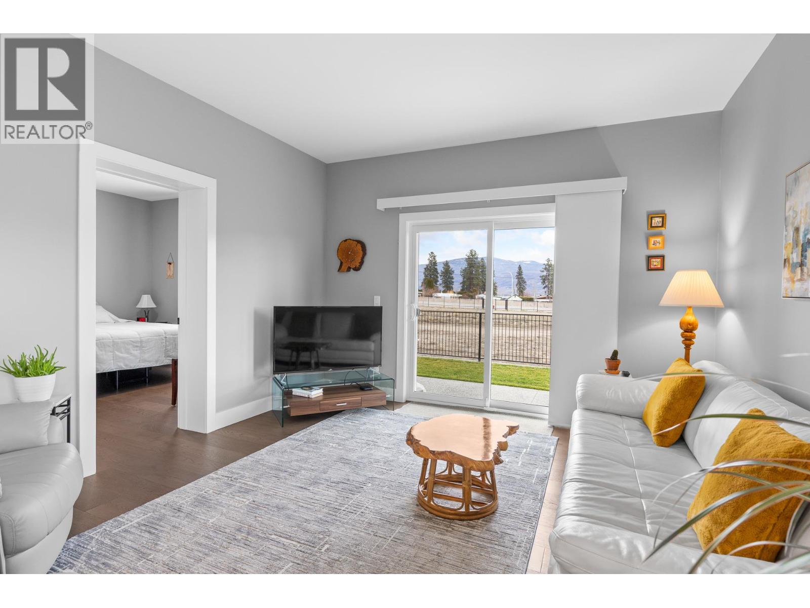  3763 St. James Drive, West Kelowna