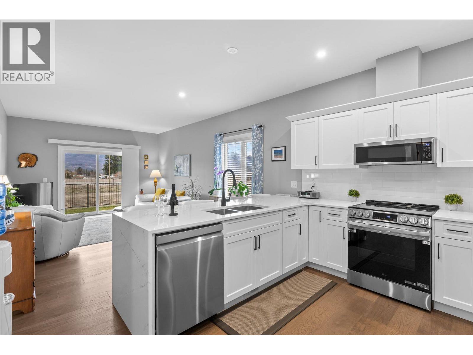  3763 St. James Drive, West Kelowna