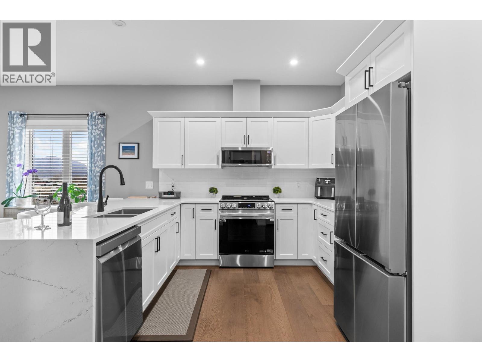  3763 St. James Drive, West Kelowna