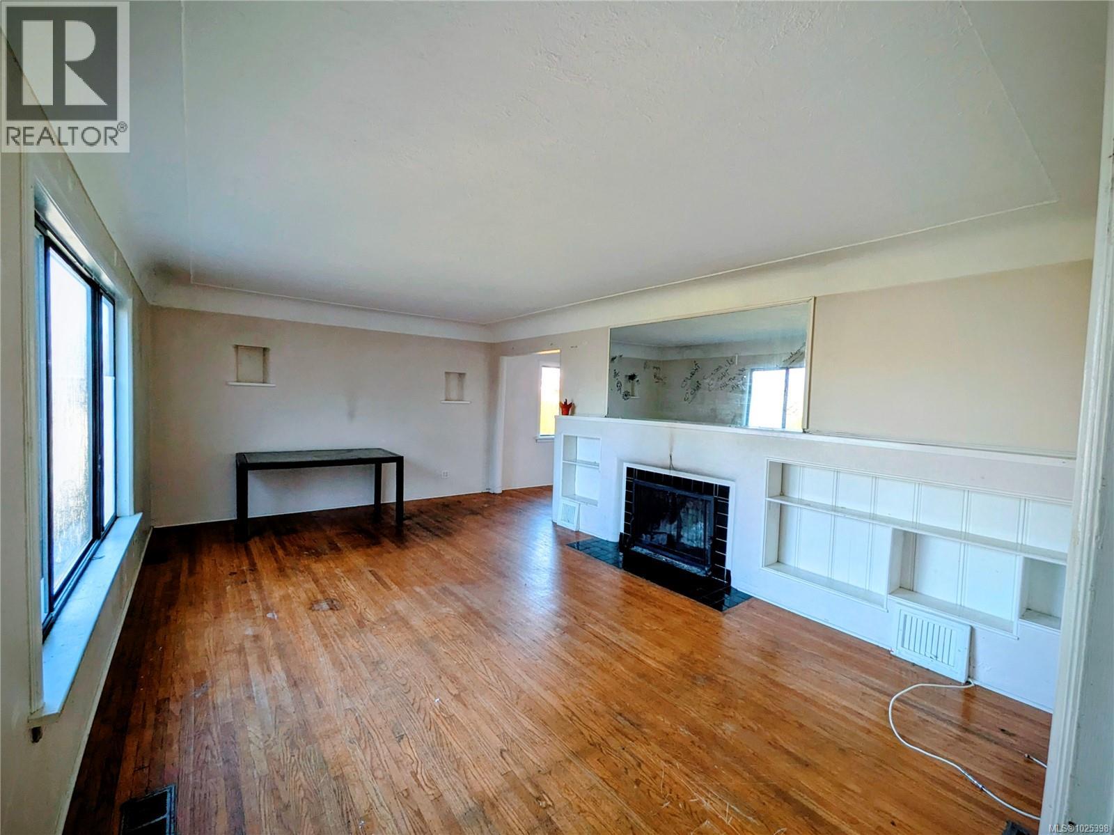  3661 Craigmillar Avenue, Saanich