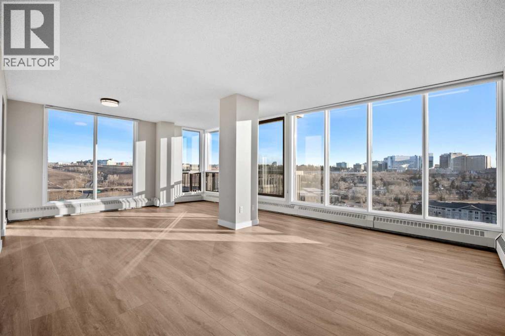 Single Family House for Sale in   Point Drive NW Point McKay Calgary 