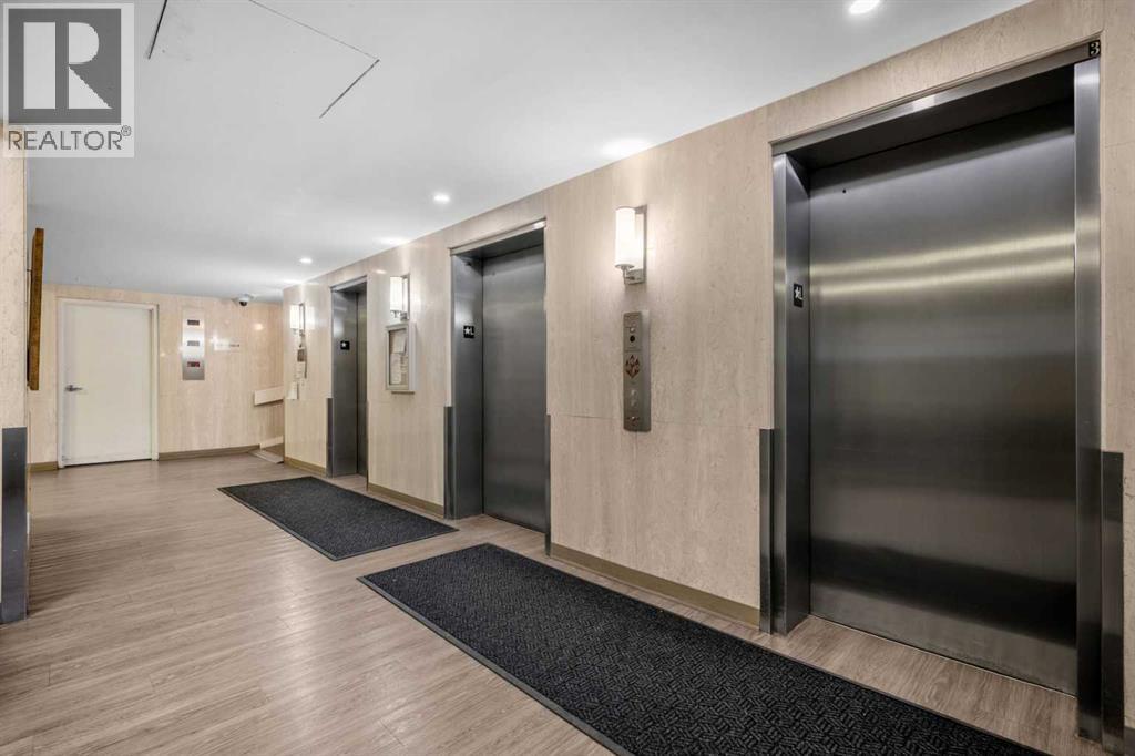 Single Family House for Sale in   Point Drive NW Point McKay Calgary 