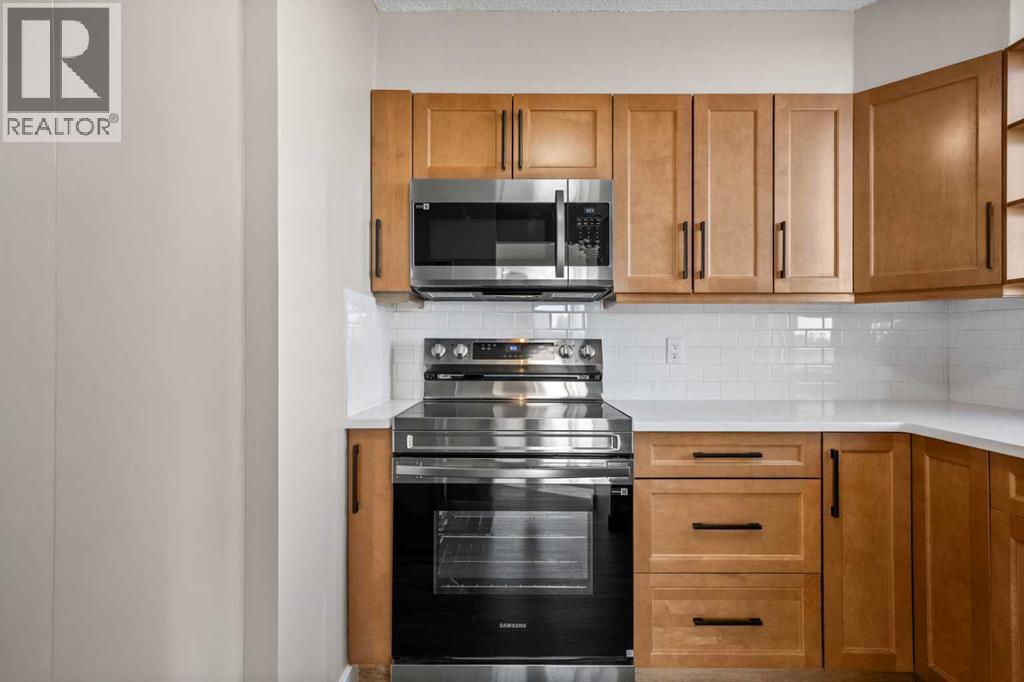 Single Family House for Sale in   Point Drive NW Point McKay Calgary 