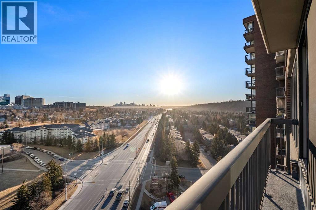 Single Family House for Sale in   Point Drive NW Point McKay Calgary 