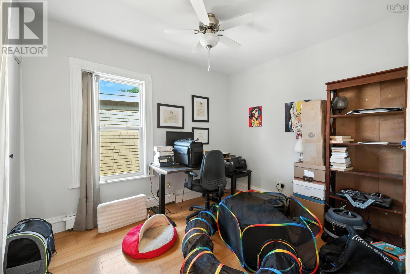 Property 22 of 49 of 5651 Macara Street