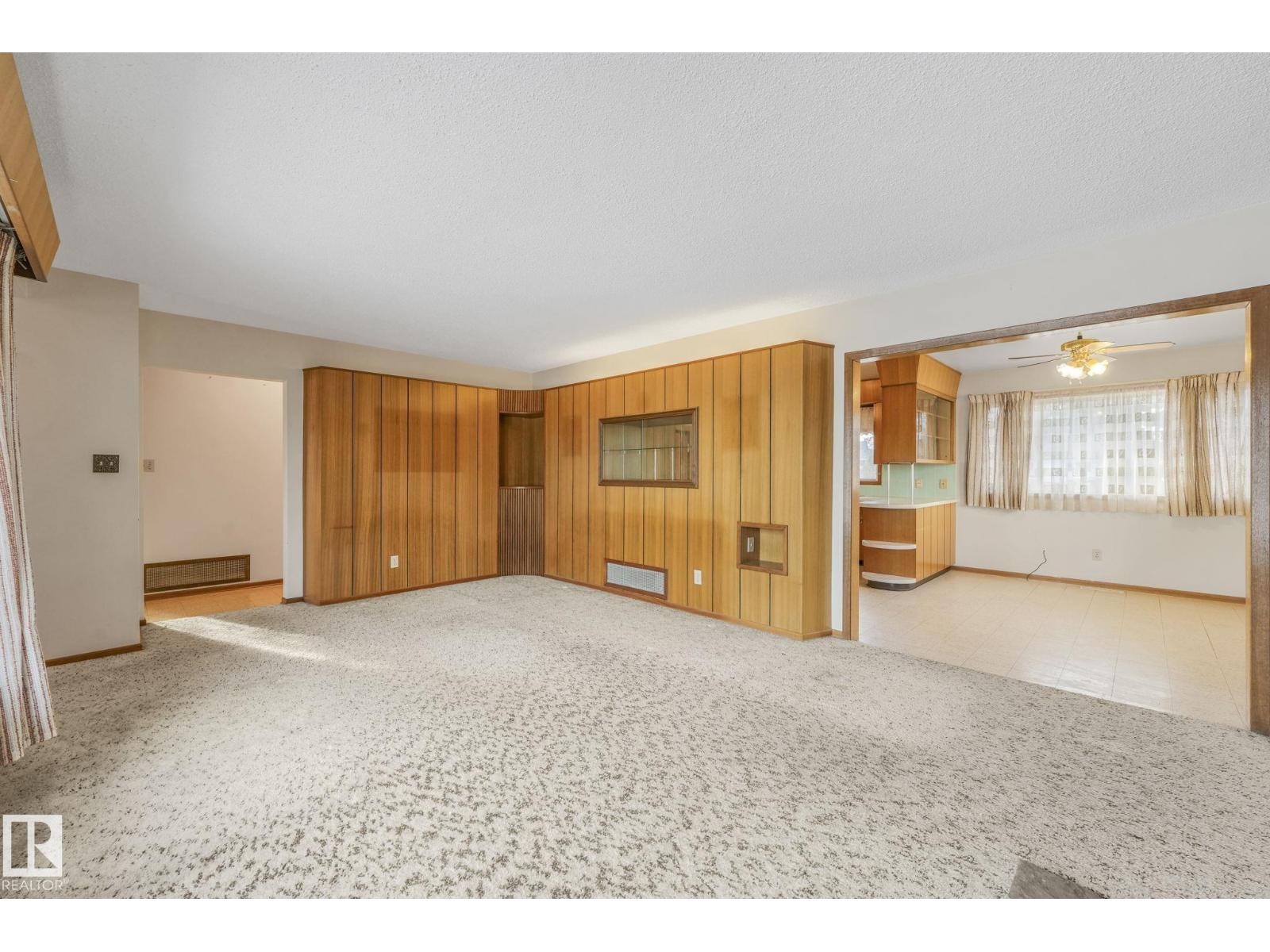 10324 42 ST NW, Edmonton