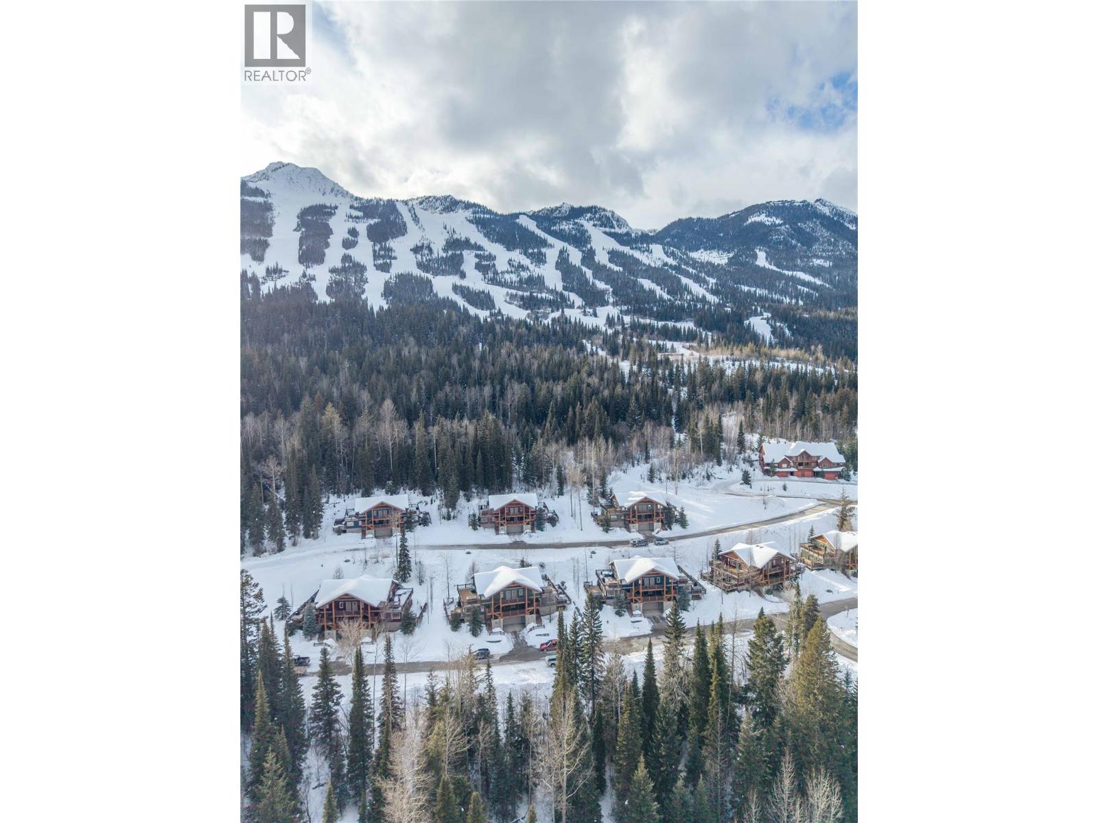 1296 Kaufmann View Unit# 40, Golden